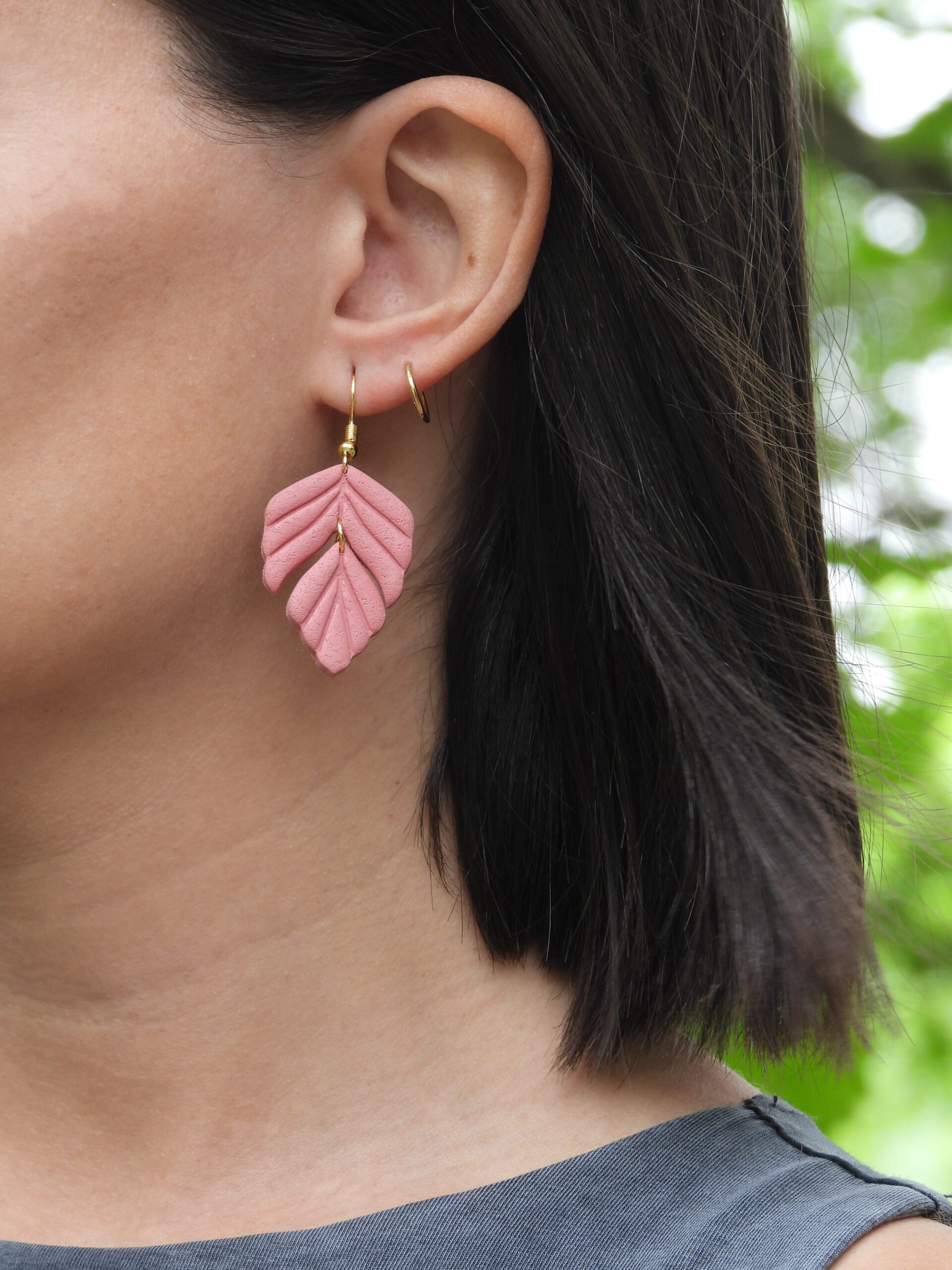 pendiente arcilla polimerica Rosa Dalia