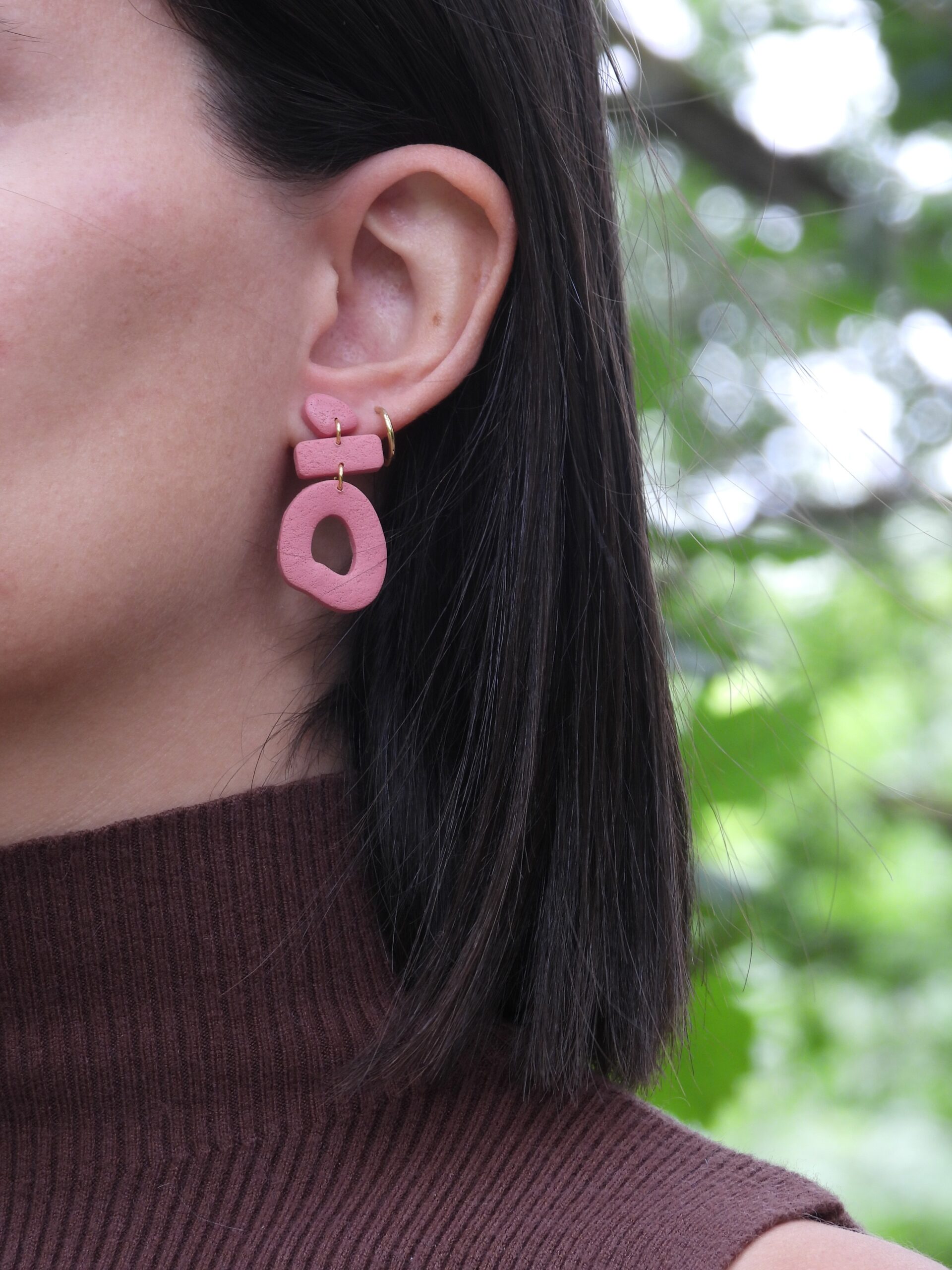 pendiente arcilla polimerica rosa Teba