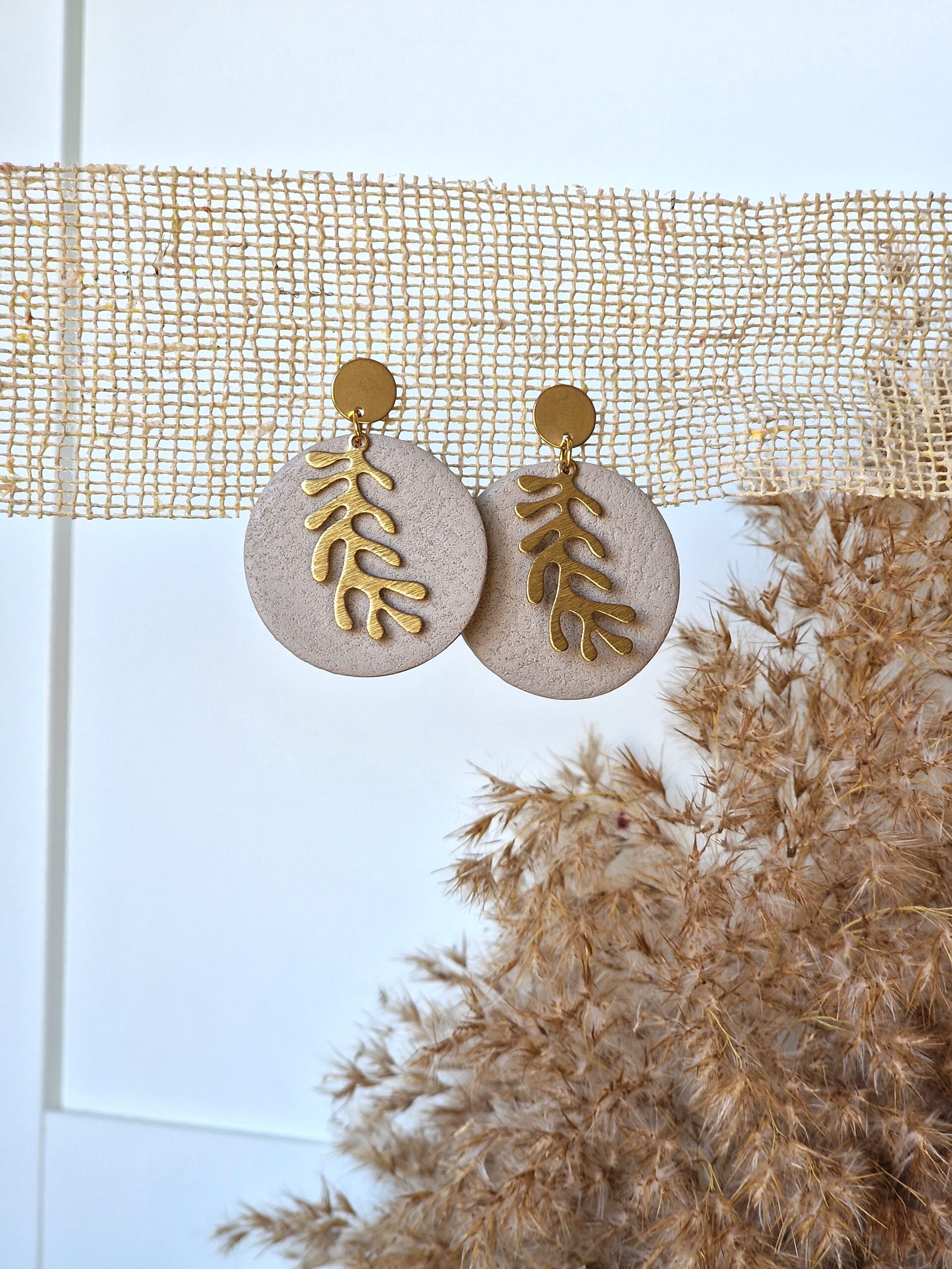 pendiente arcilla polimerica Arena Kaia